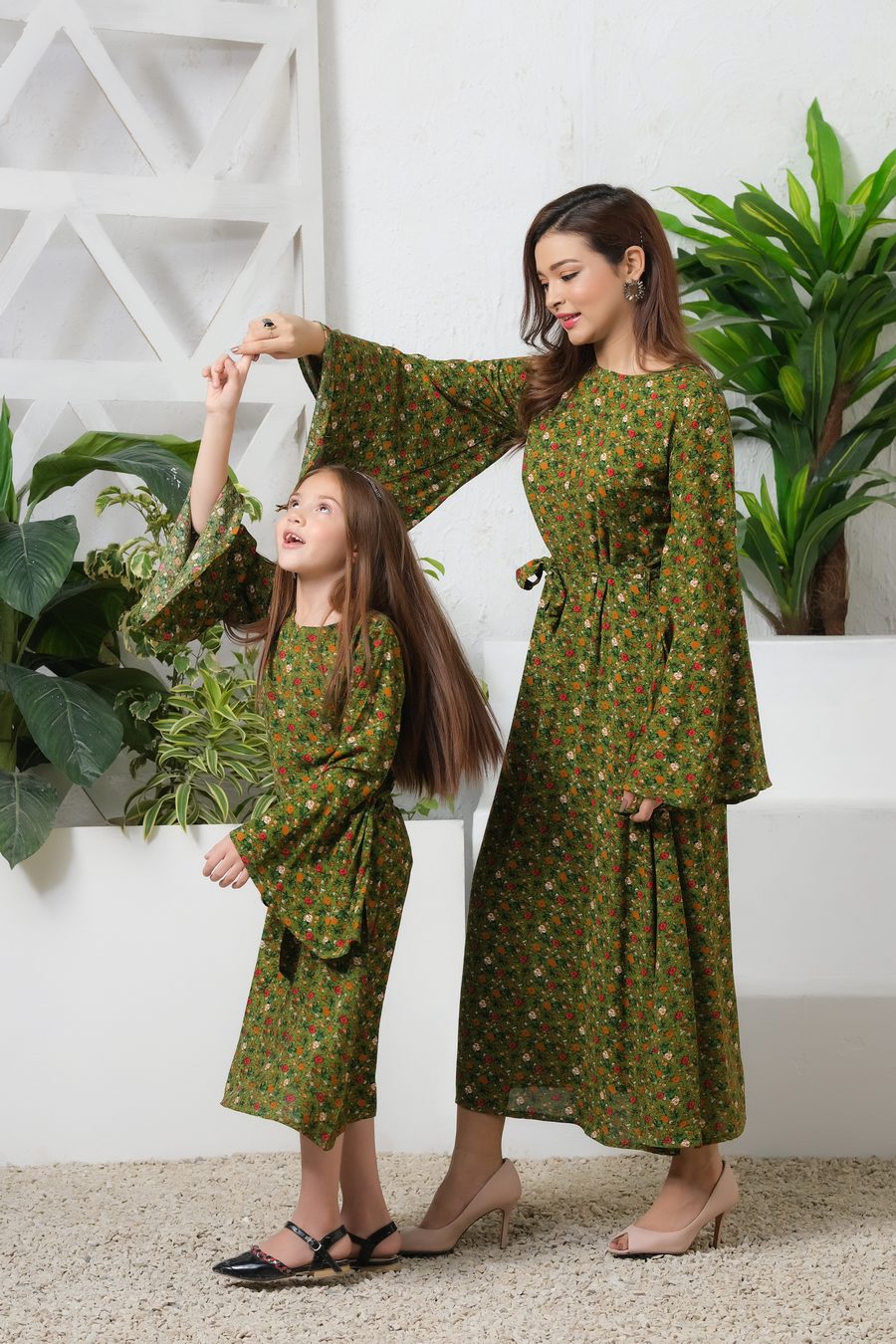 Green Floral Allover Floral Print Tunic Dress