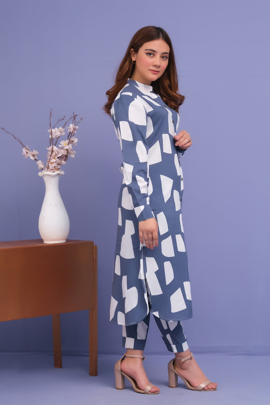 Grey & White Abstract Print 2 Pcs Ready to Wear Set - Long Shirt with Trouser