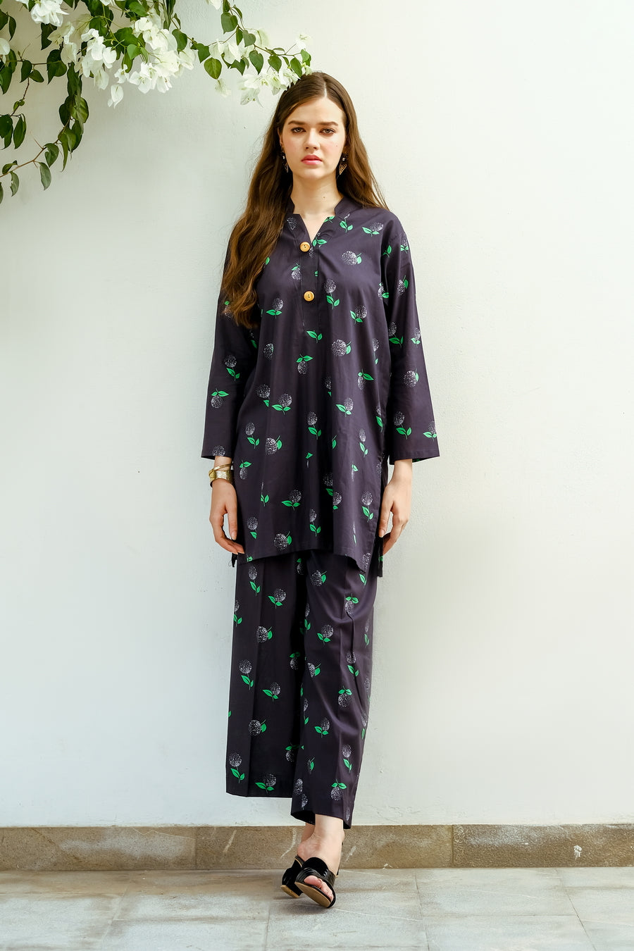 Noir Fruit - 2-Piece Luxury Lawn Set - Luxury Lawn - Lawn, dresses, 2pcs-rtw - Sprinkles Pakistan