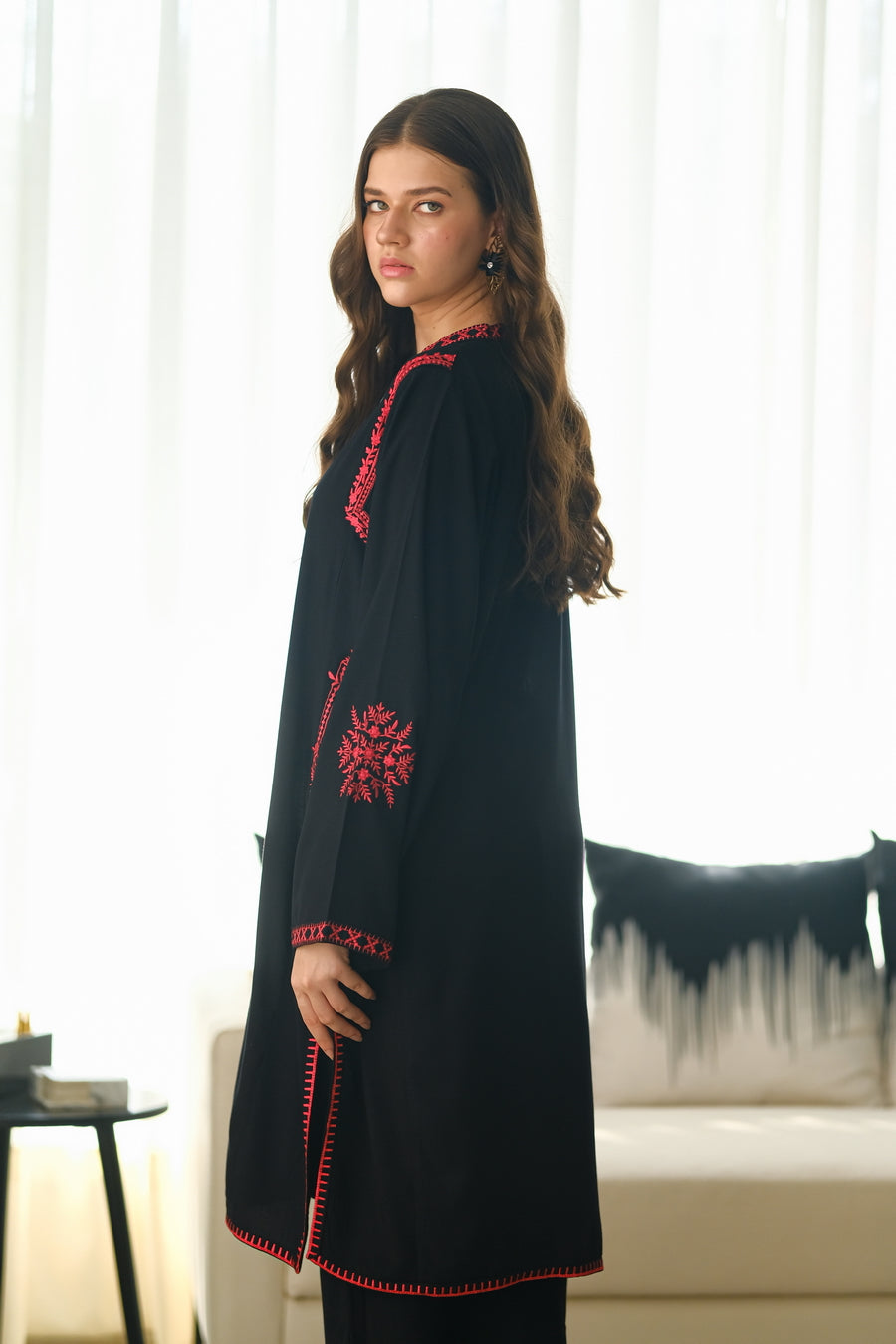 Scarlet Elegance - 2pcs - Embroidered