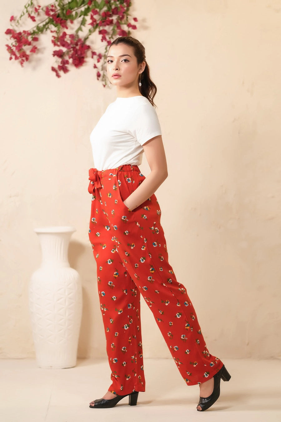 Mod Floral Print Wide Leg Trouser