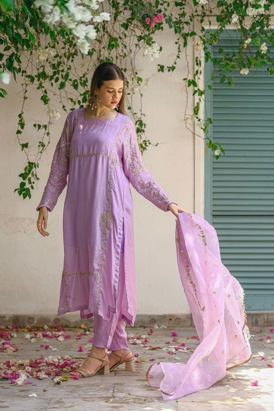 Whimsical Charm 3pcs- Embroidered