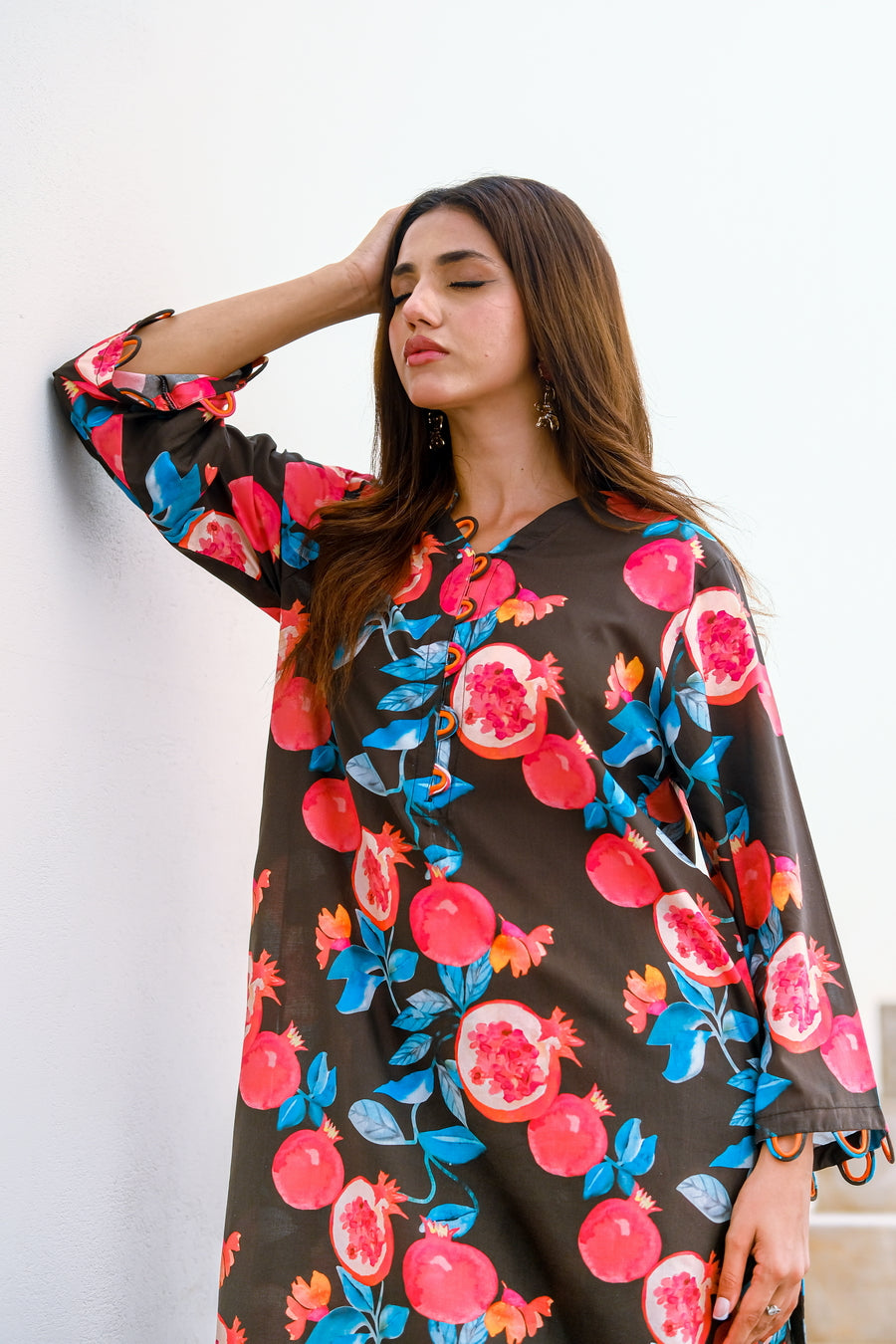 Pomo - 2-Piece Luxury Lawn Set