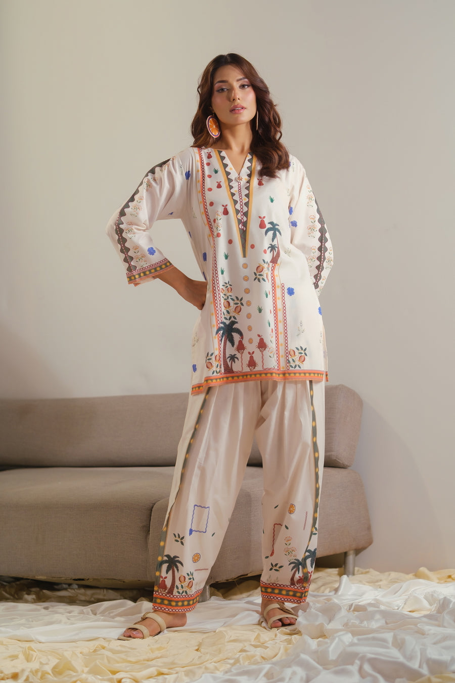 Ivory Heritage - 2pcs - Cotton/Lawn - 2pcs-ready-to-wear - Sprinkles Pakistan