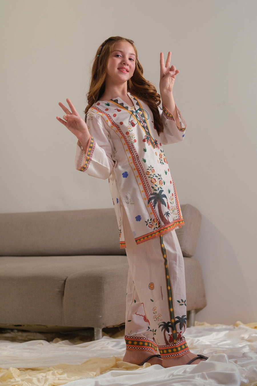 Ivory Heritage - 2pcs - Cotton/Lawn - 2pcs-ready-to-wear - Sprinkles Pakistan