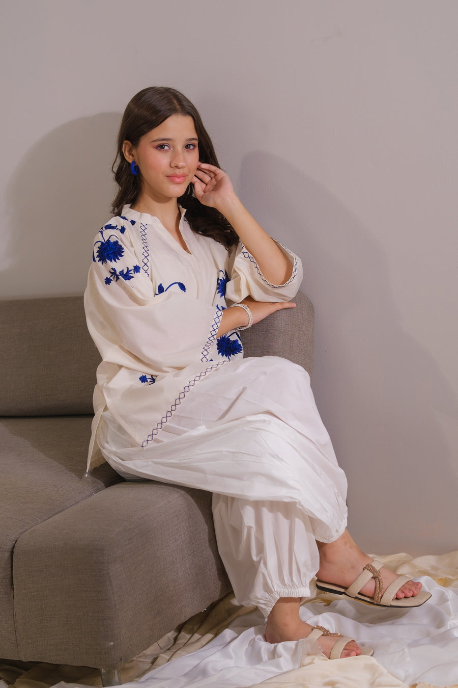 Cerulean Top - 1pc - Embroidered - Cotton/Lawn - 2pcs-ready-to-wear - Sprinkles Pakistan