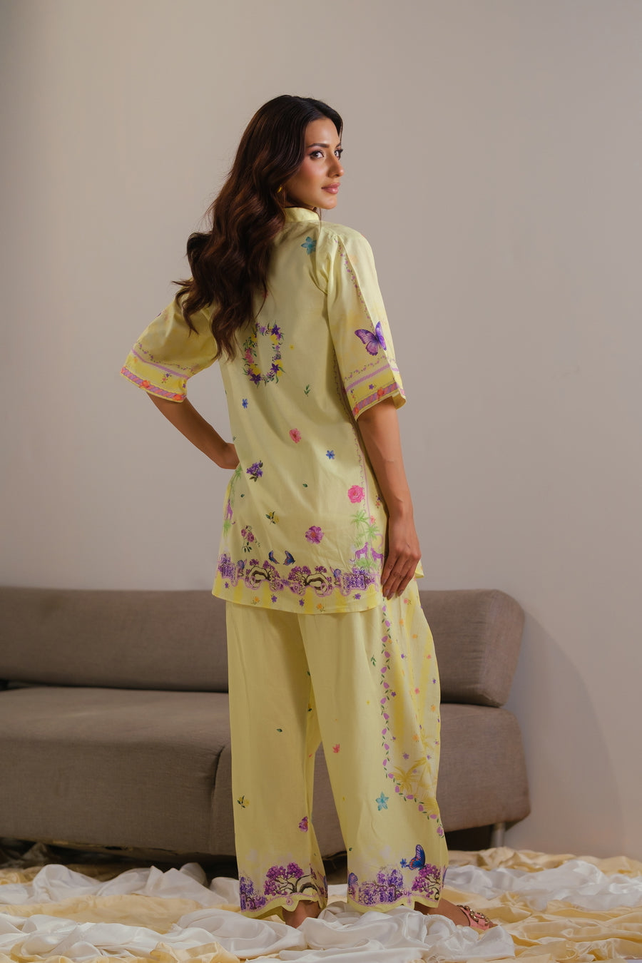 Yellow Radiance - 2pcs - Cotton/Lawn - 2pcs-ready-to-wear - Sprinkles Pakistan