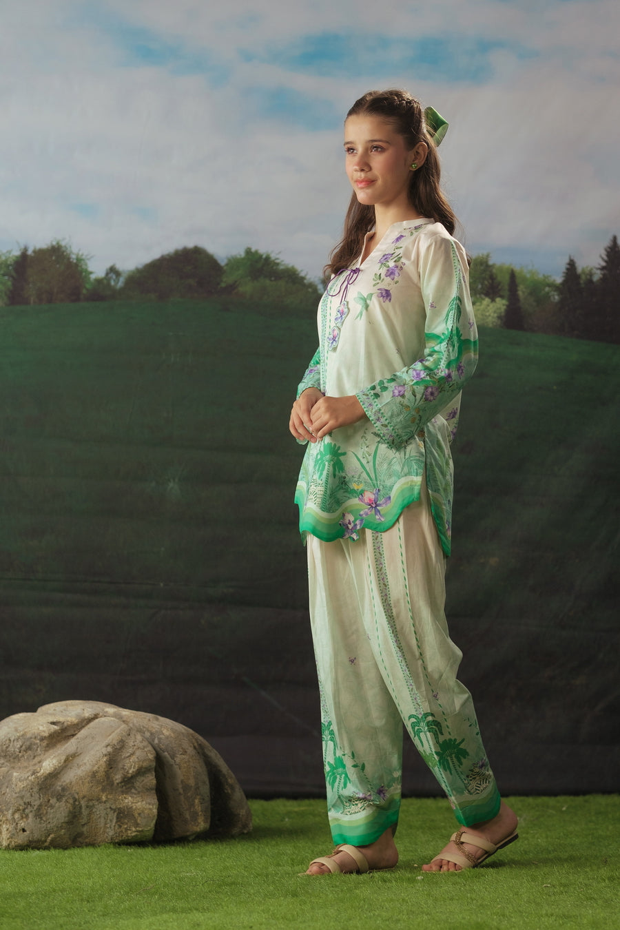 Meadow Grace - 2pcs - Cotton/Lawn - 2pcs-ready-to-wear - Sprinkles Pakistan