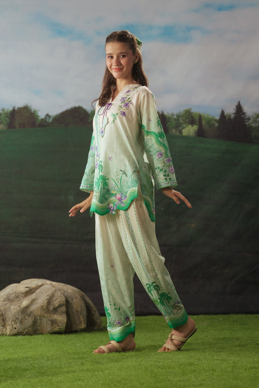 Meadow Grace - 2pcs - Cotton/Lawn - 2pcs-ready-to-wear - Sprinkles Pakistan
