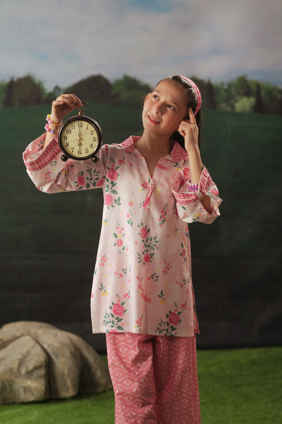 Pink Meadow - 2pcs - Cotton/Lawn - 2pcs-ready-to-wear - Sprinkles Pakistan