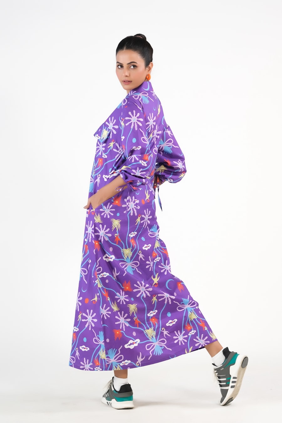 Marine Garden/Violet Aquatic - Cambric