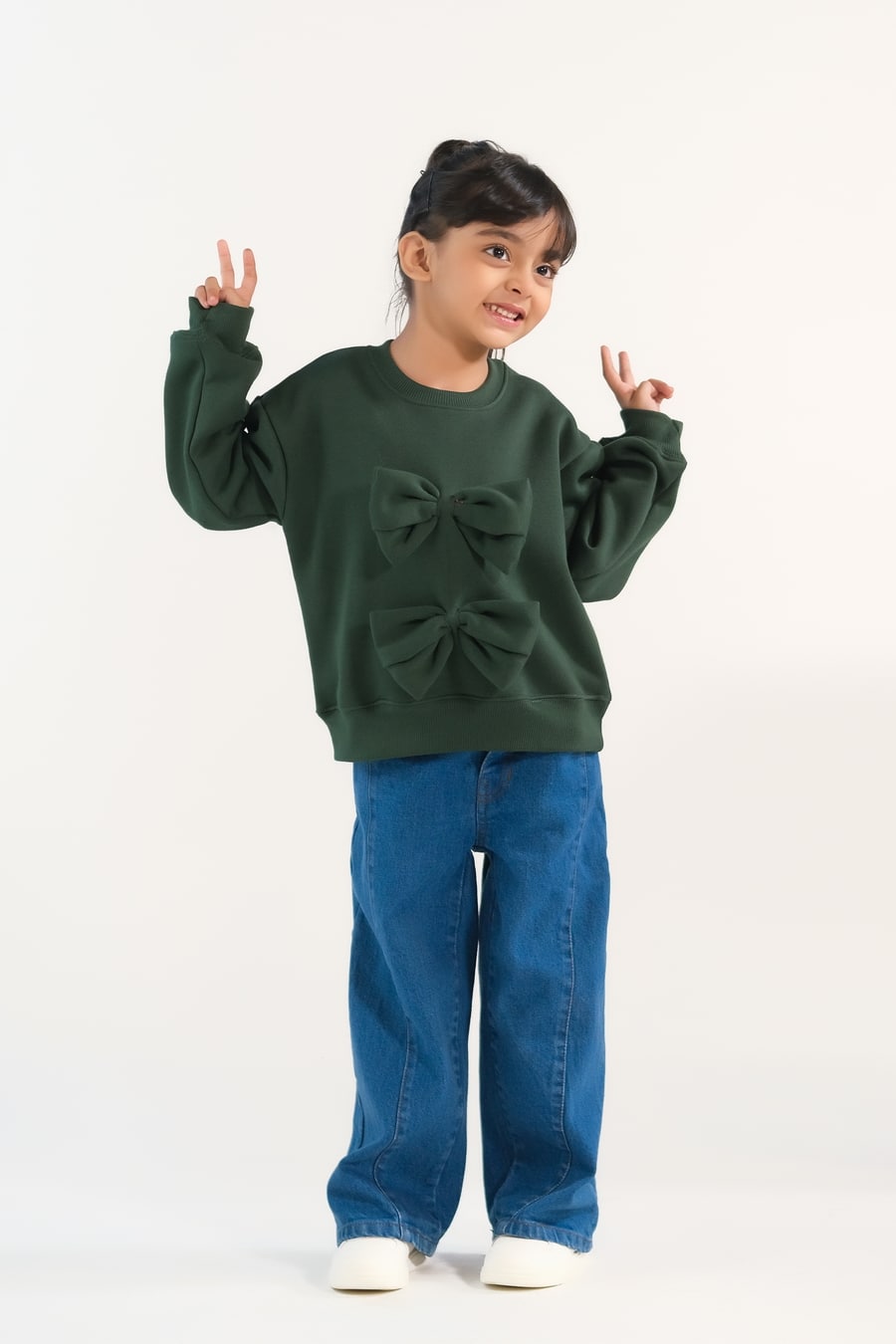 Bow Charm Sweatshirt - Dark Green