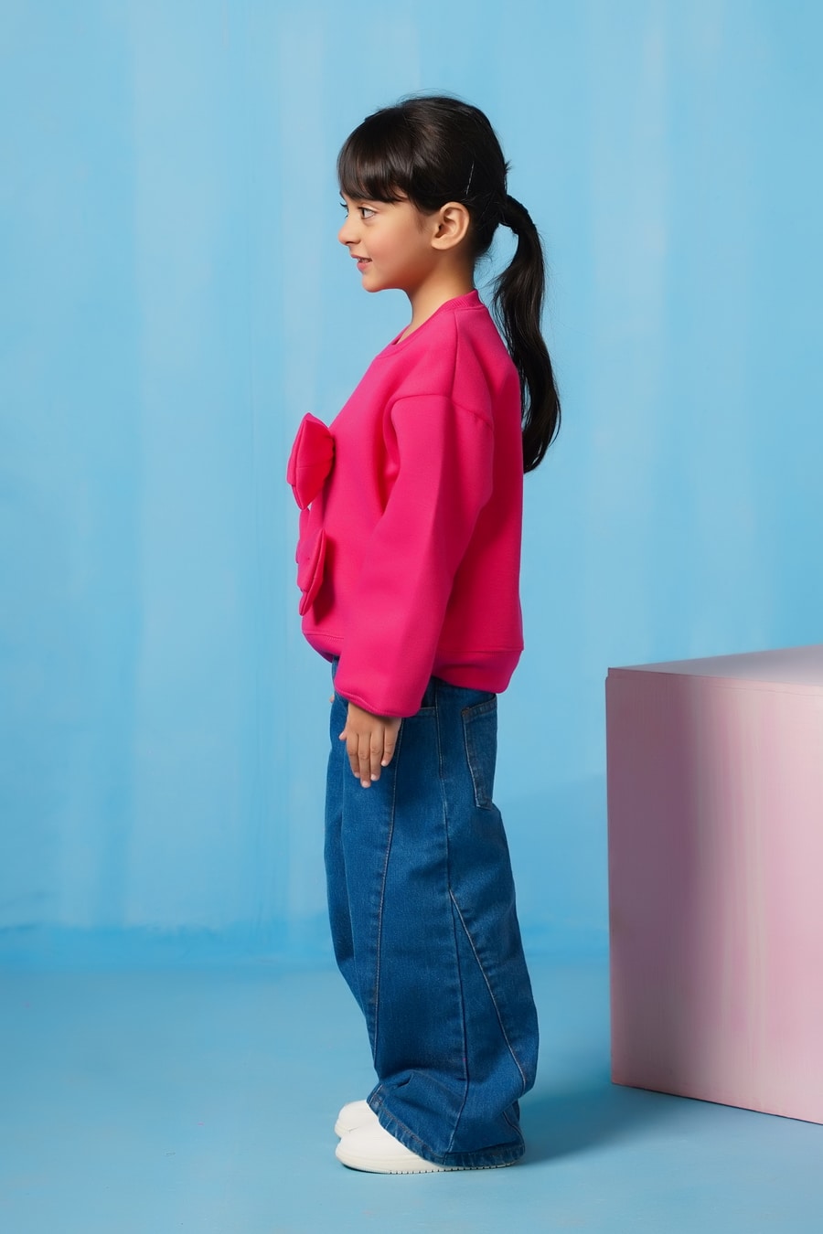 Bow Charm Sweatshirt - Hot Pink