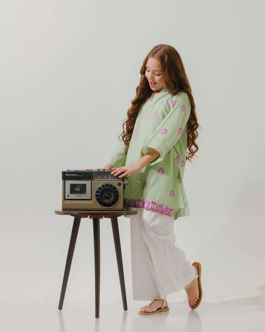 Vintage Boho Glow - 1pc - Embroidered - Lawn/Cotton - 2pcs-ready-to-wear - Sprinkles Pakistan