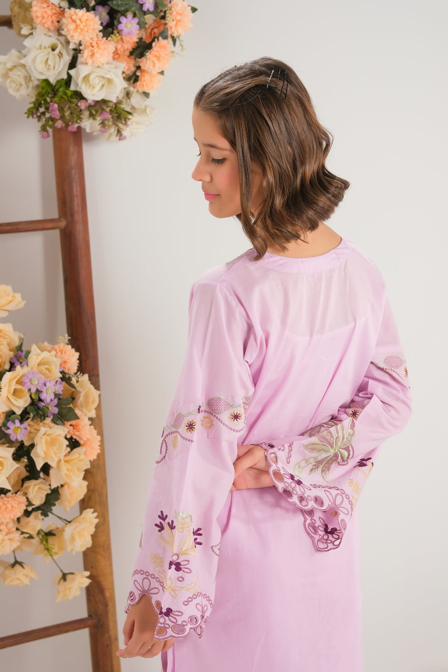 Blush Paisley Charm - 2pcs - Embroidered