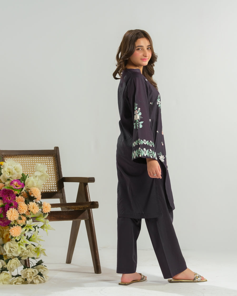 Twilight Garden - 2pcs - Embroidered