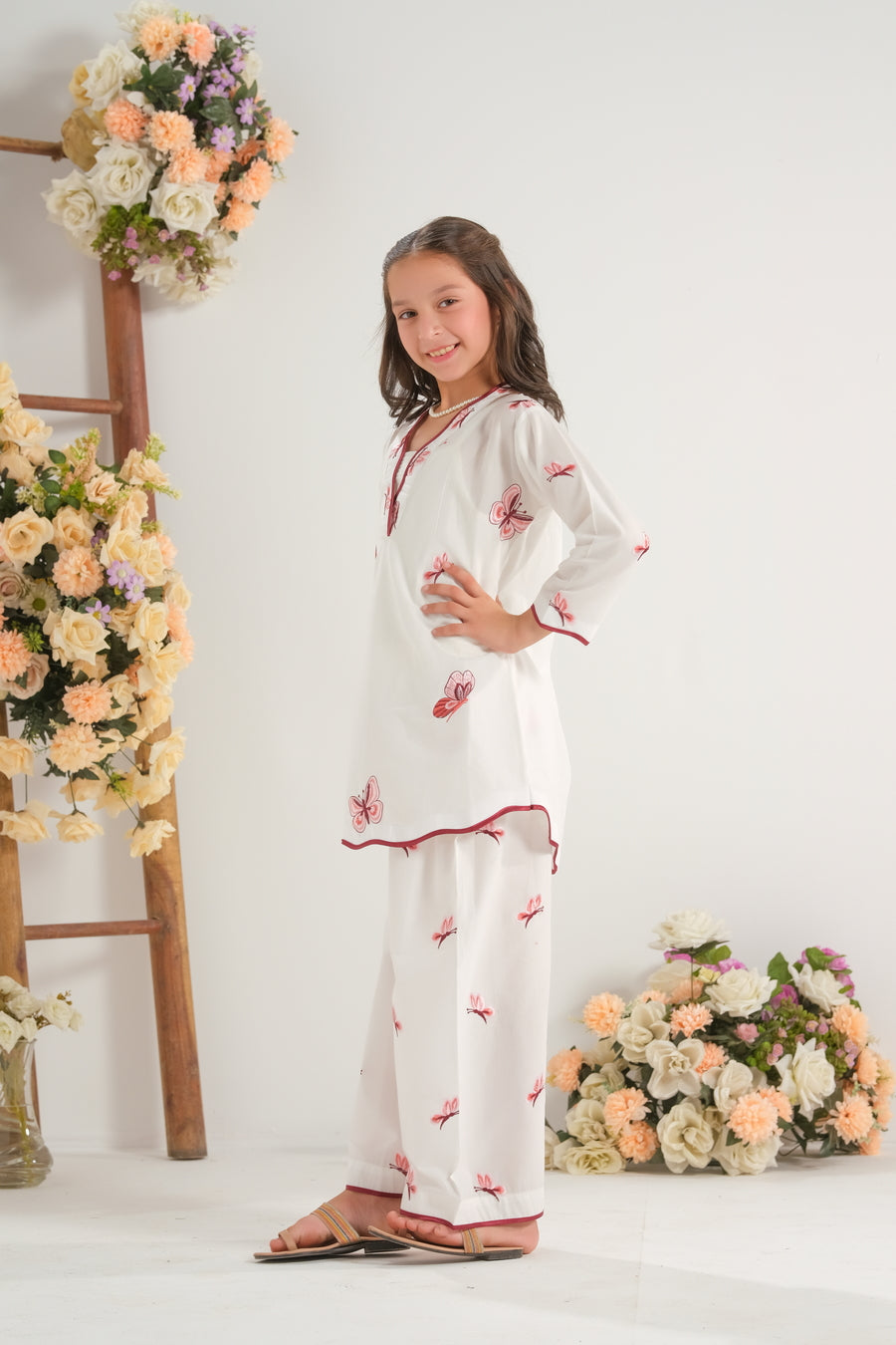 Blush Bloom White - 2pcs - Embroidered