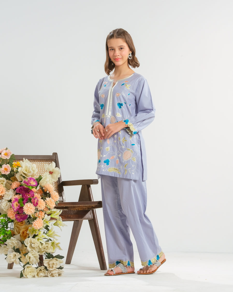 Bluebell Bloom White - 2pcs - Embroidered