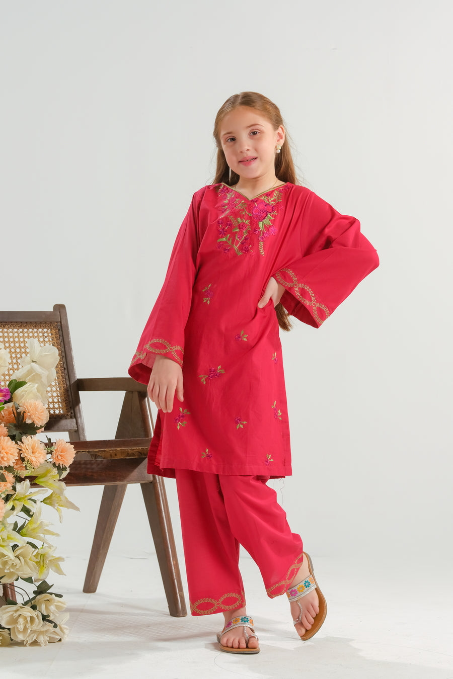 Crimson Petal Grace - 2pcs - Embroidered