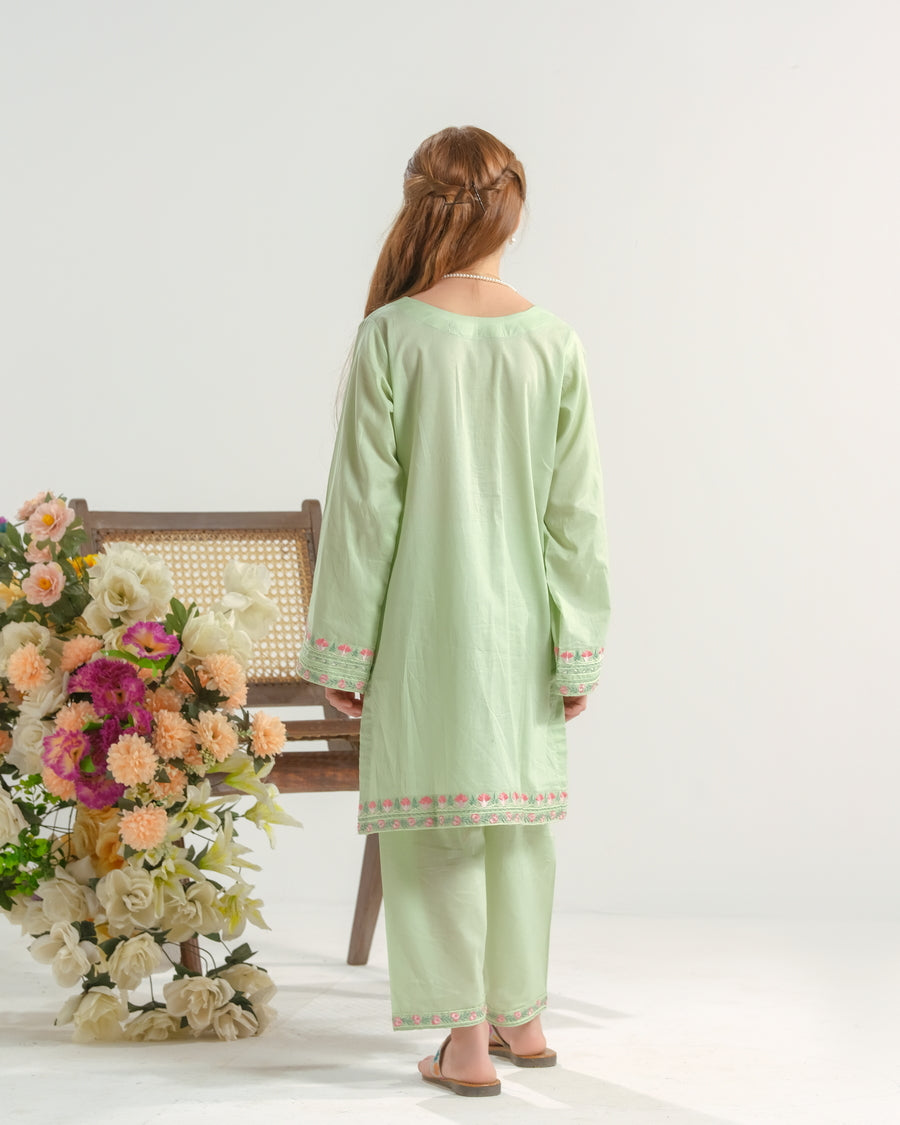 Mint Blossom Charm - 2pcs - Embroidered