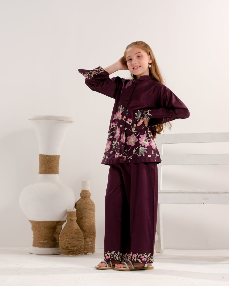 Plum Petal Grace - 2pcs - Embroidered