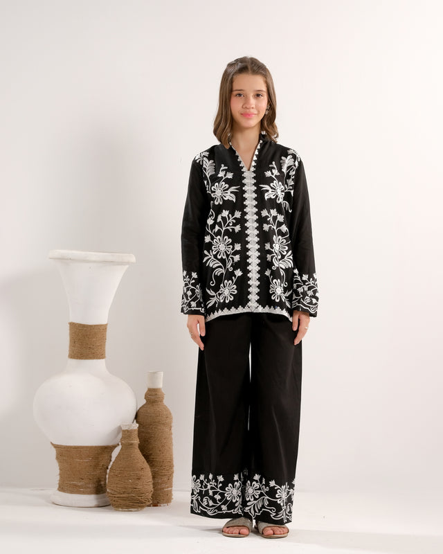 Midnight Vine Black - 2pcs - Embroidered - Cambric - 2pcs-ready-to-wear - Sprinkles Pakistan