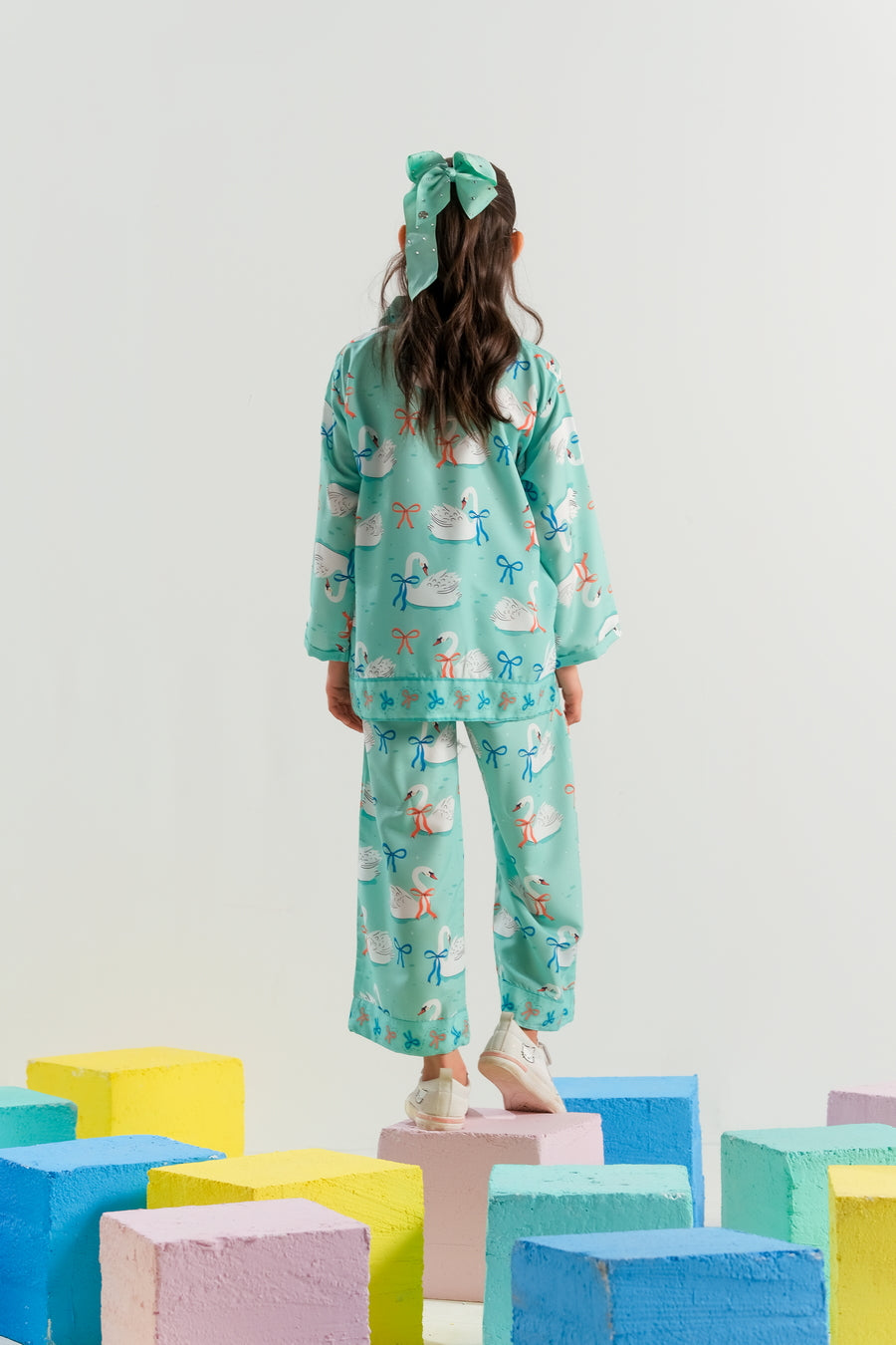 Swan Lake Dots - 2pcs