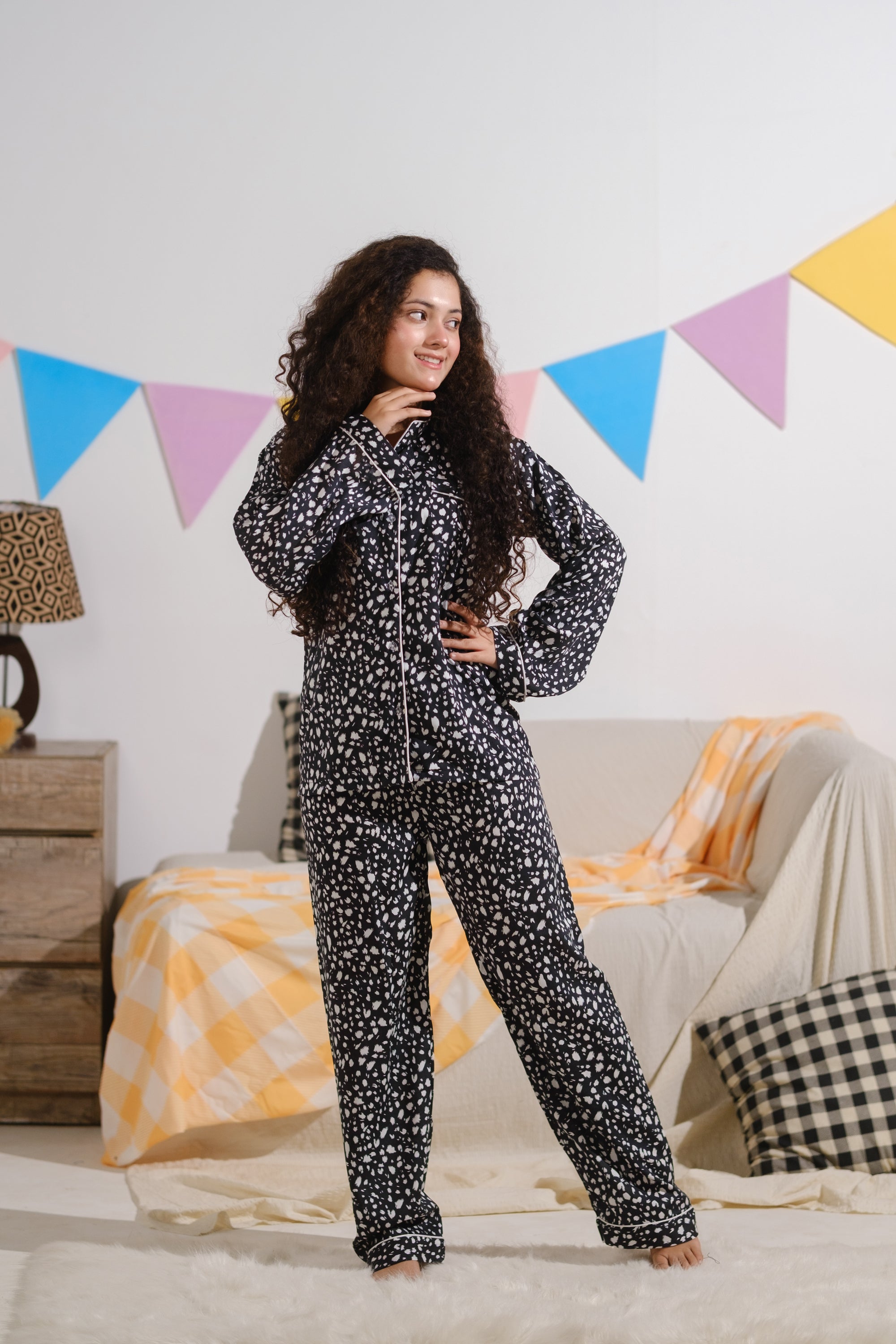 Vintage Knight - Night Suit - 2pcs