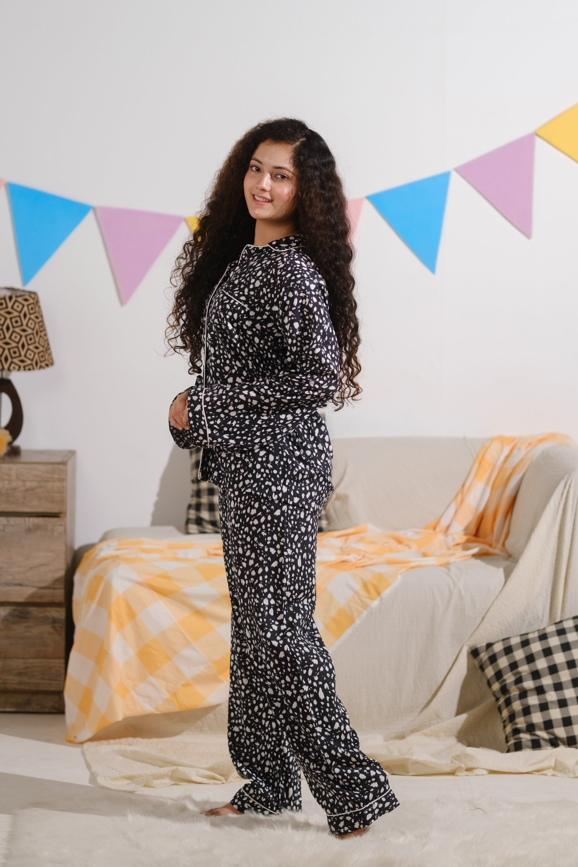 Vintage Knight - Night Suit - 2pcs