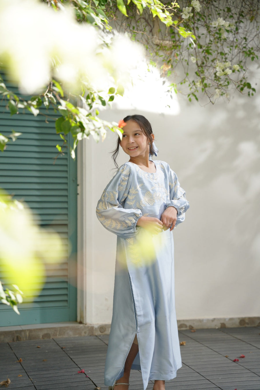 Amara Faux - 1pc - Embroidered