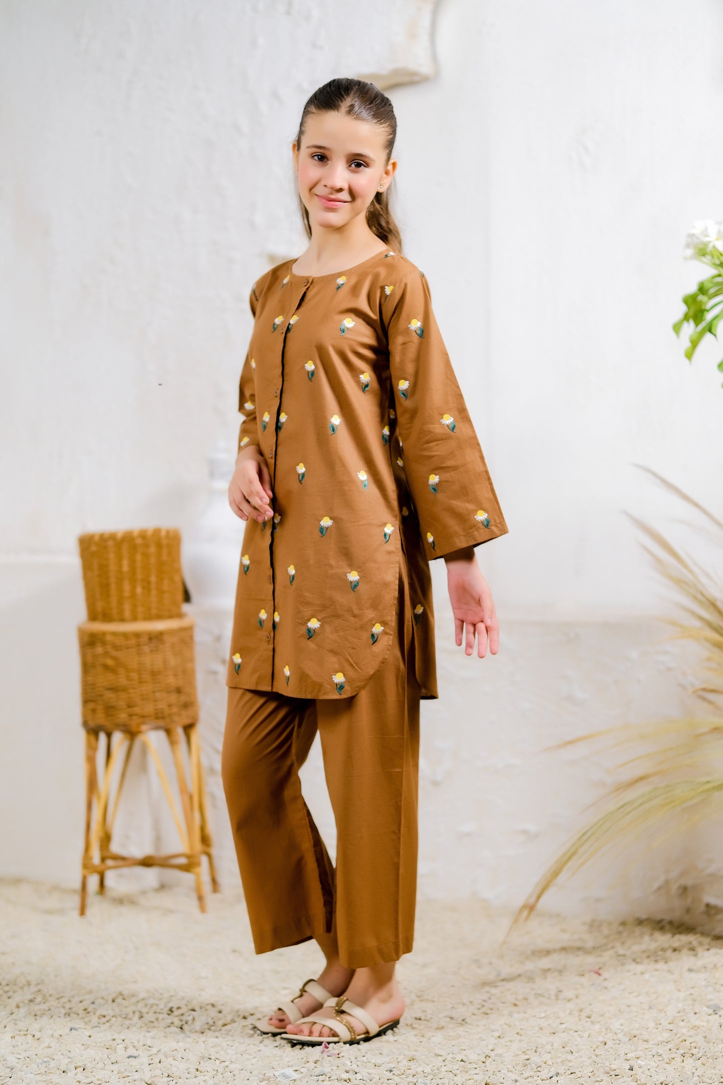 Sunny Daisy - 2pcs - Embroidered