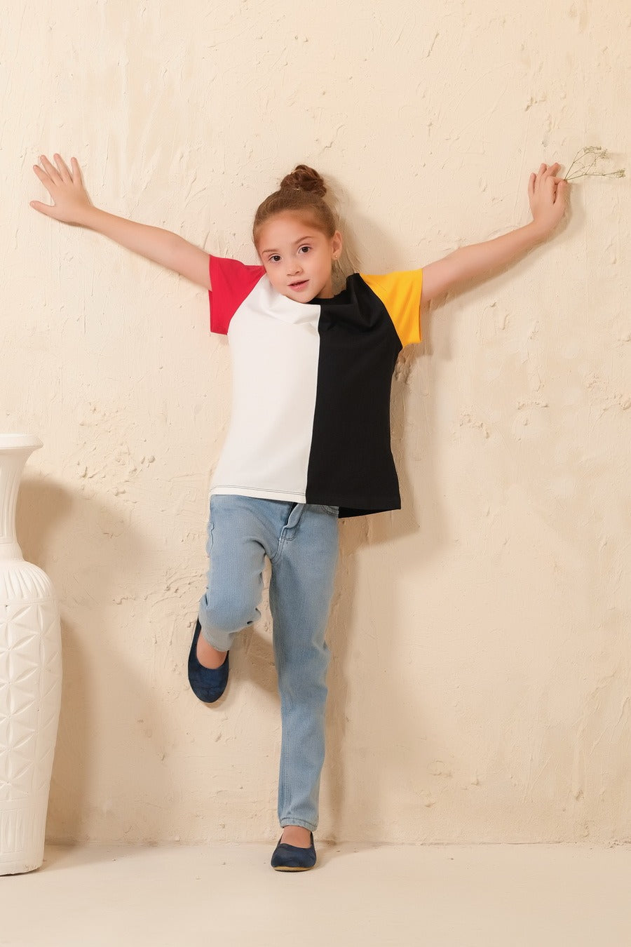 Two Tone Black & White Half Sleeves Tee - Woven Fabric - Tee_clearance,grand-sale, t-shirts, topsshirts, kids-clearance - Sprinkles Pakistan