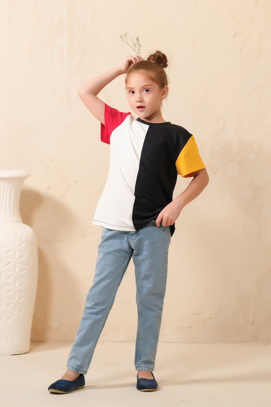 Two Tone Black & White Half Sleeves Tee - Woven Fabric - Tee_clearance,grand-sale, t-shirts, topsshirts, kids-clearance - Sprinkles Pakistan